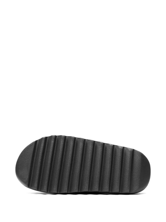 Yeezy Slide Dark Onyx