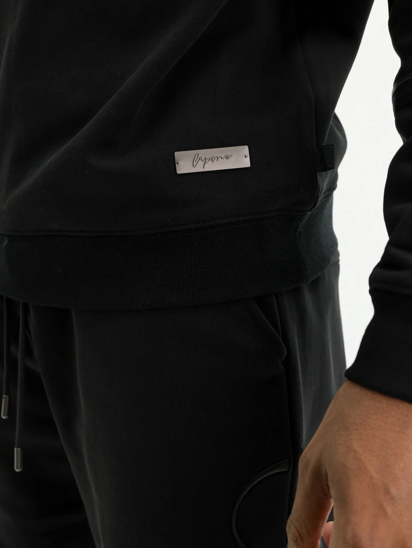 Capone Sweater Zip Black